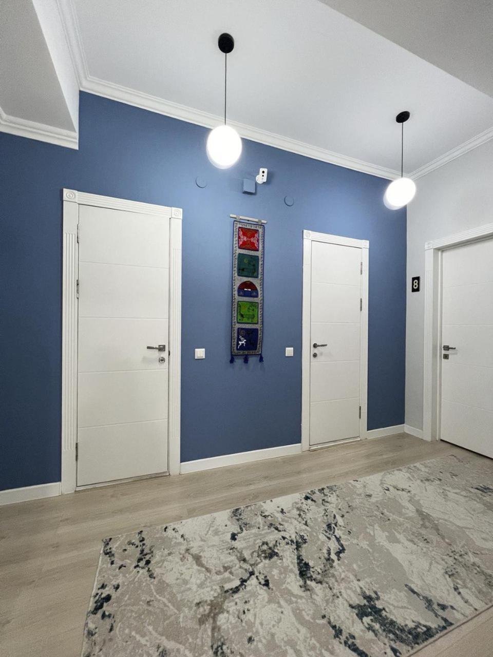 Compass Hostel Biskek Kültér fotó