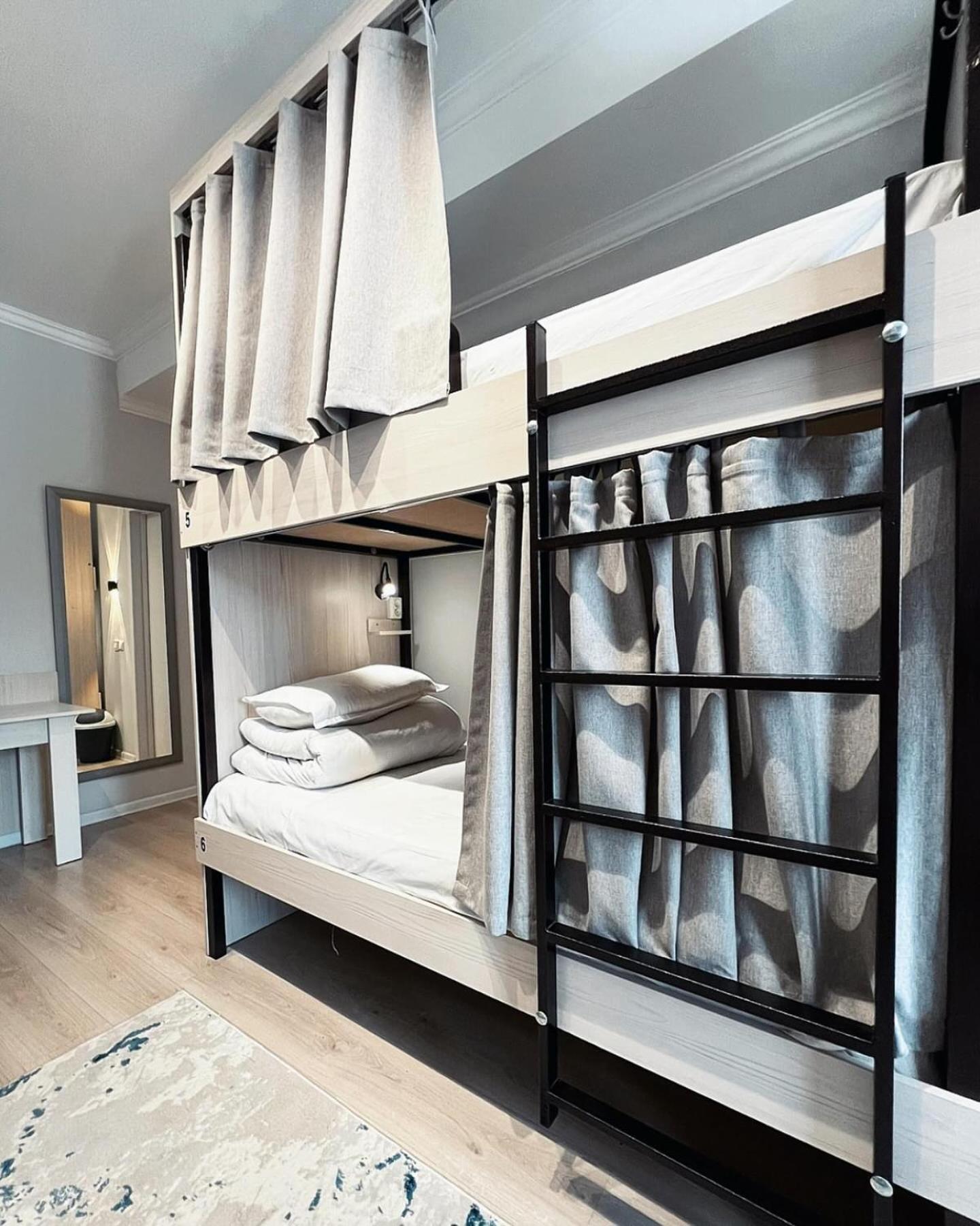 Compass Hostel Biskek Kültér fotó