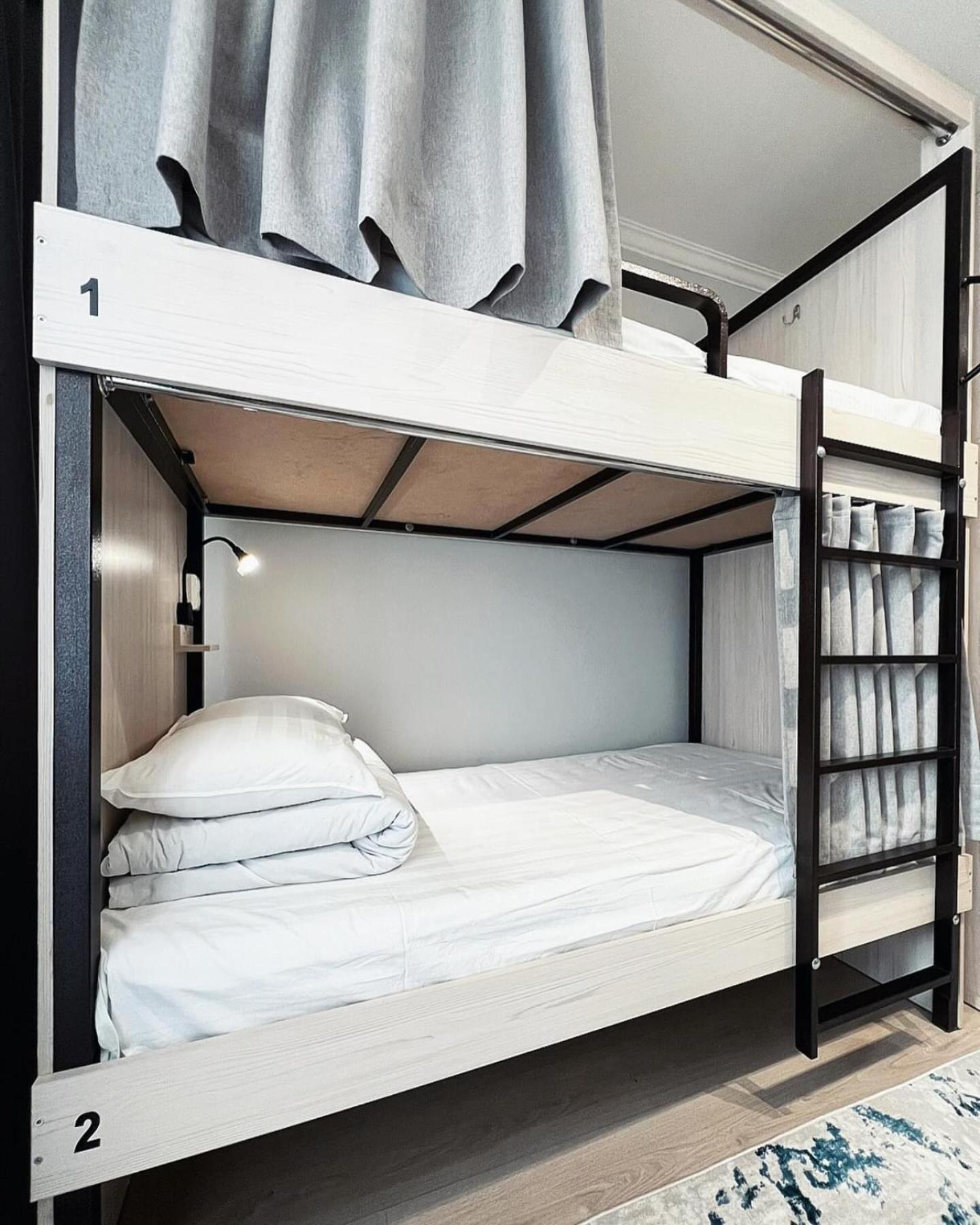 Compass Hostel Biskek Kültér fotó